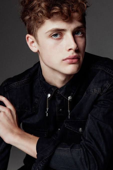 Noah Bennett, Australia